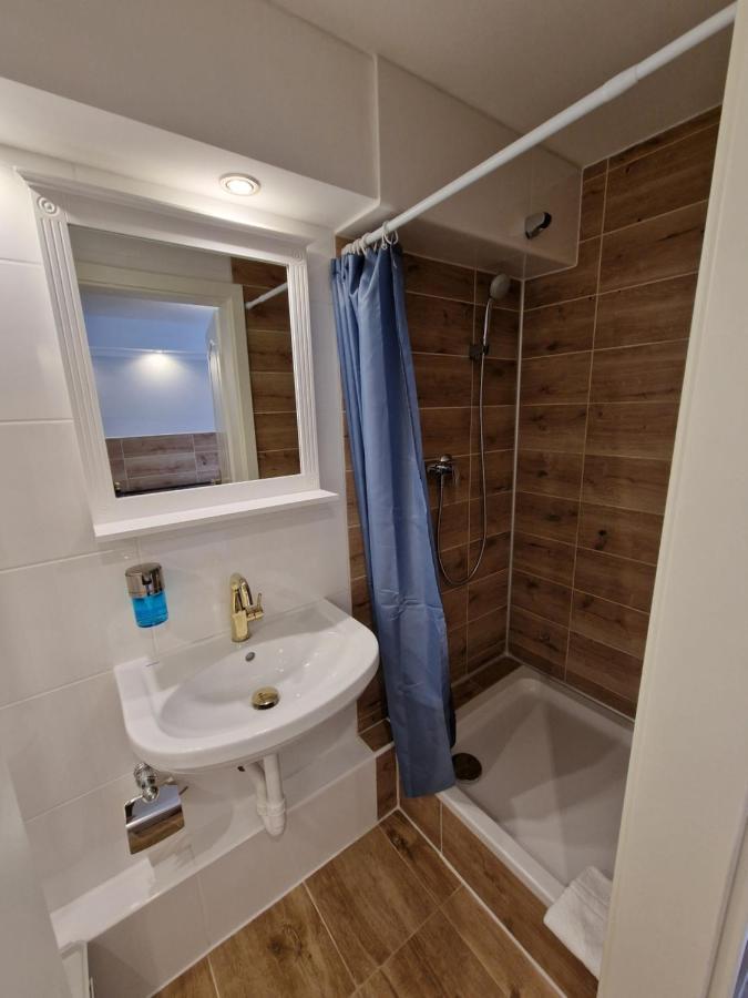 Hotel Kenny & Henry クックスハーフェン エクステリア 写真